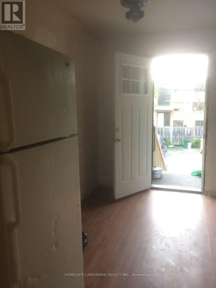 320 ELGIN STREET W - 20