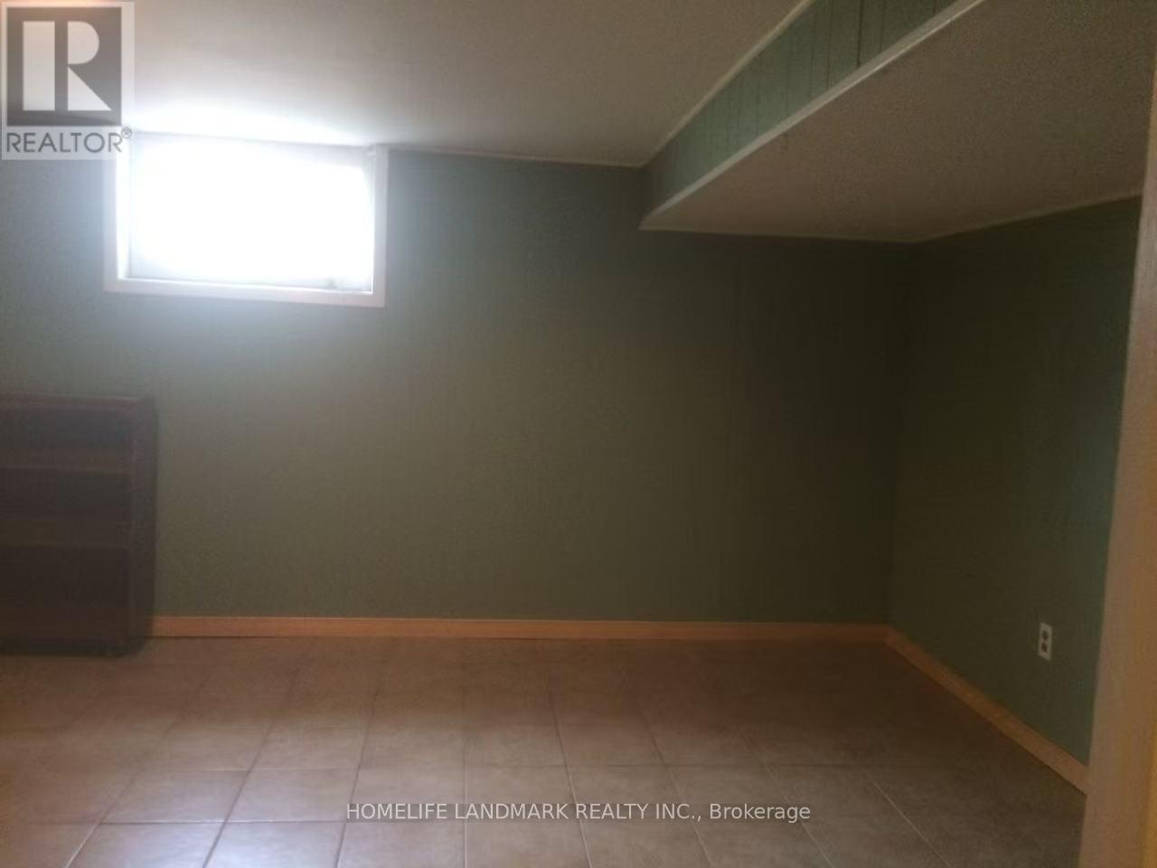 320 ELGIN STREET W - 30