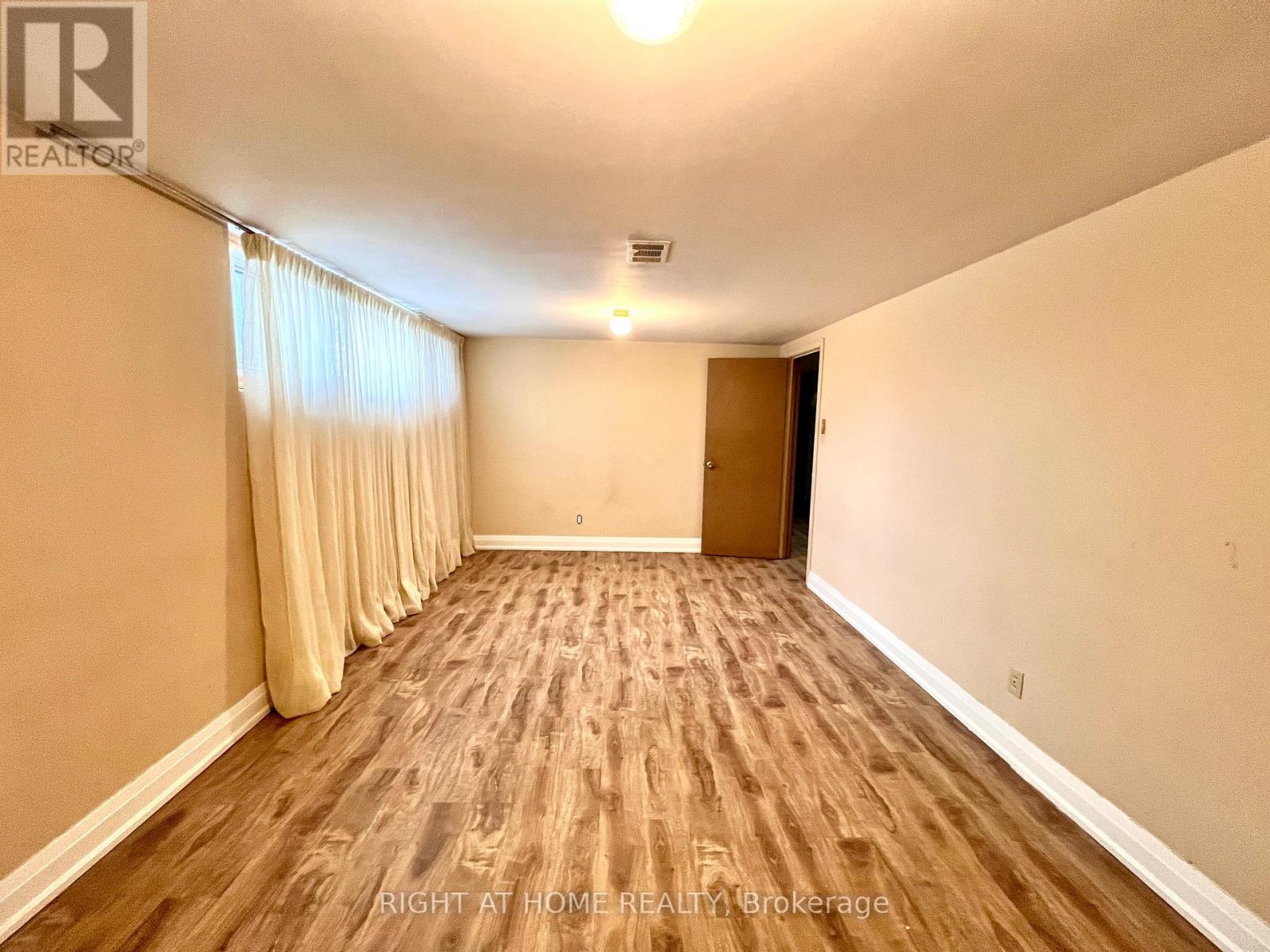 77 RIVERSIDE BOULEVARD - 43