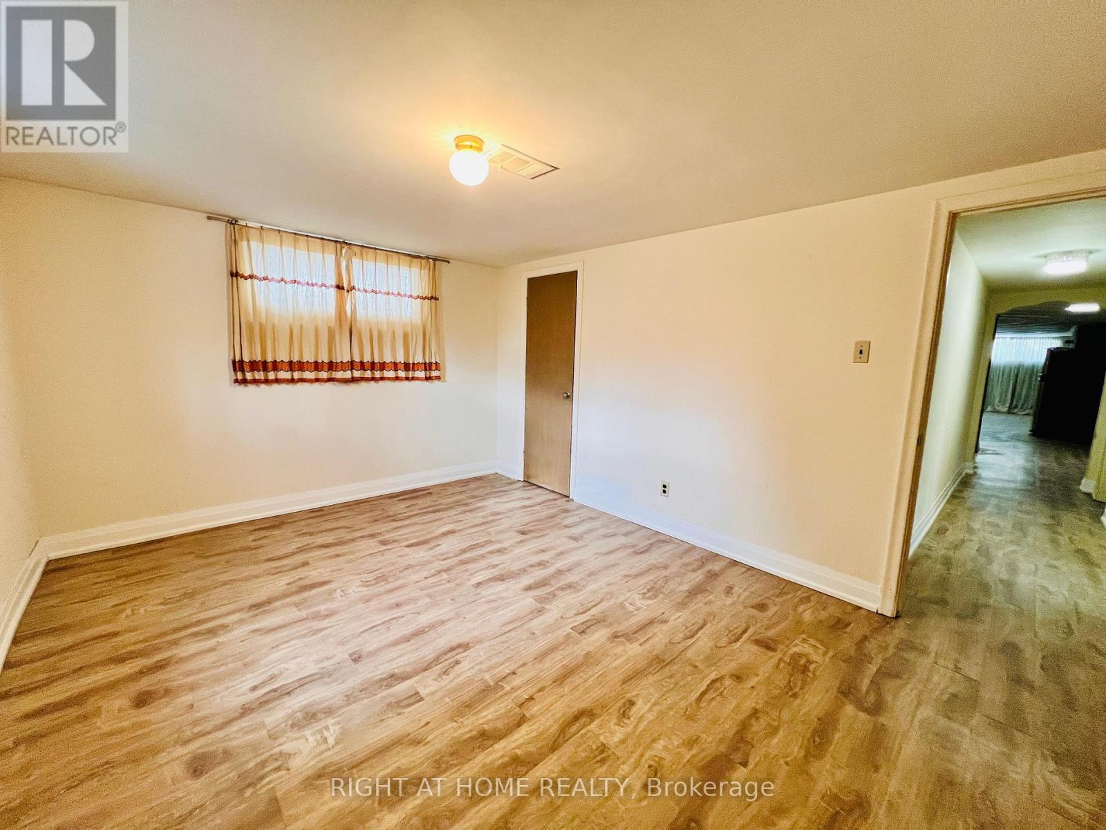 77 RIVERSIDE BOULEVARD - 48