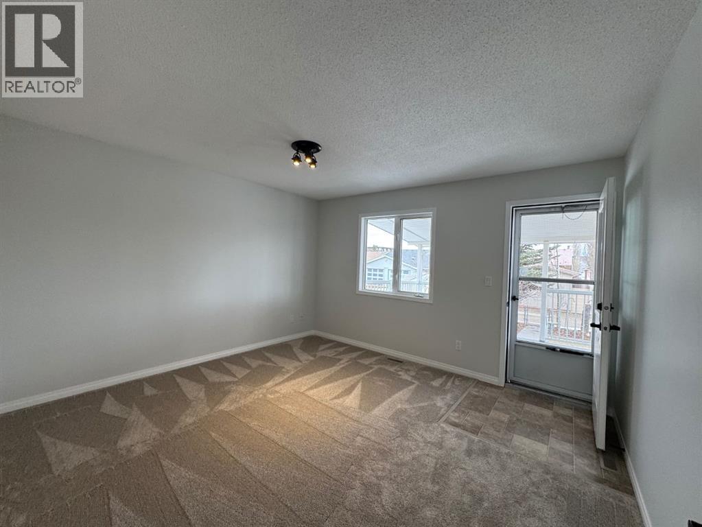 5403 47 Street, Lacombe