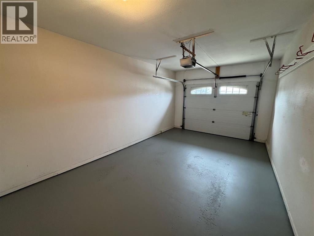 5403 47 Street, Lacombe