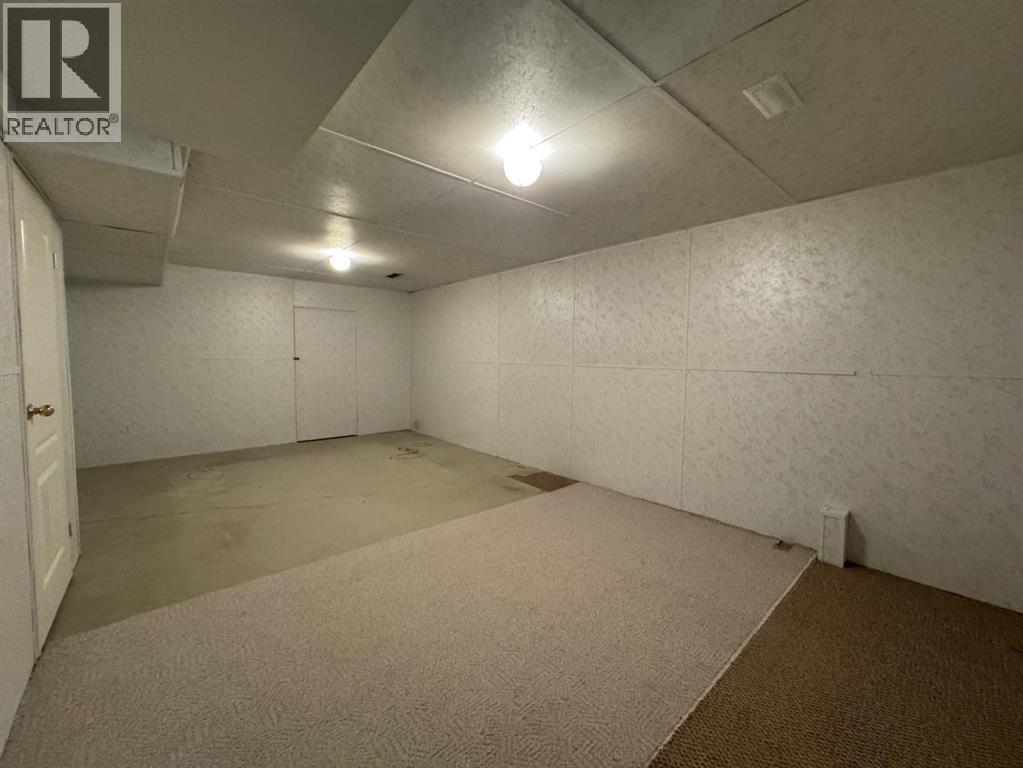 5403 47 Street, Lacombe