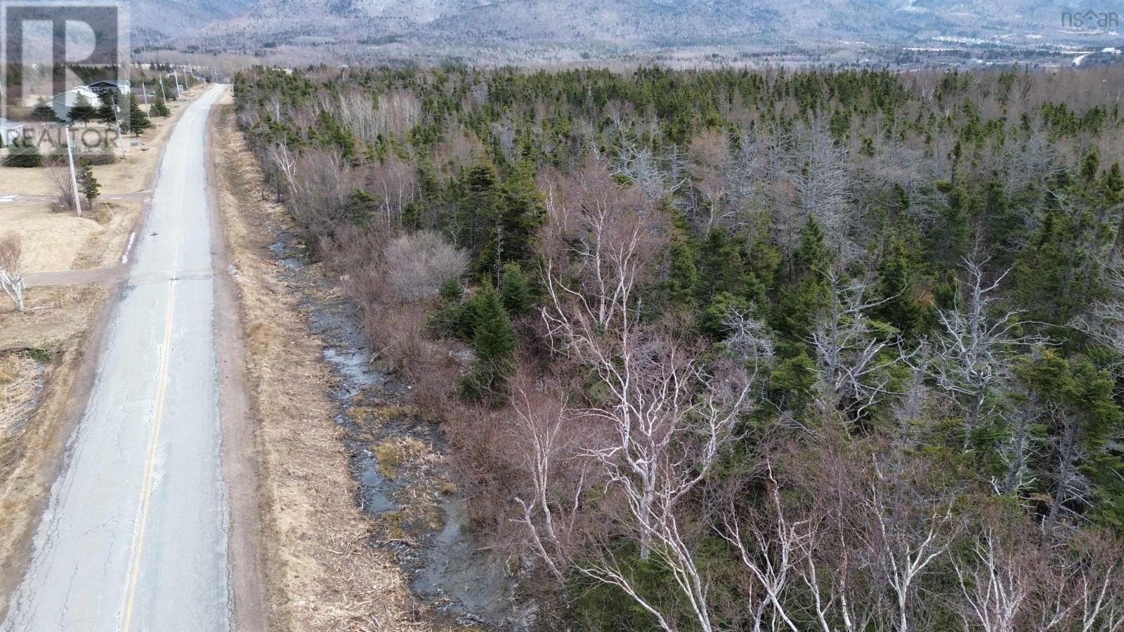 Property 9 of 17 of Plateau Road