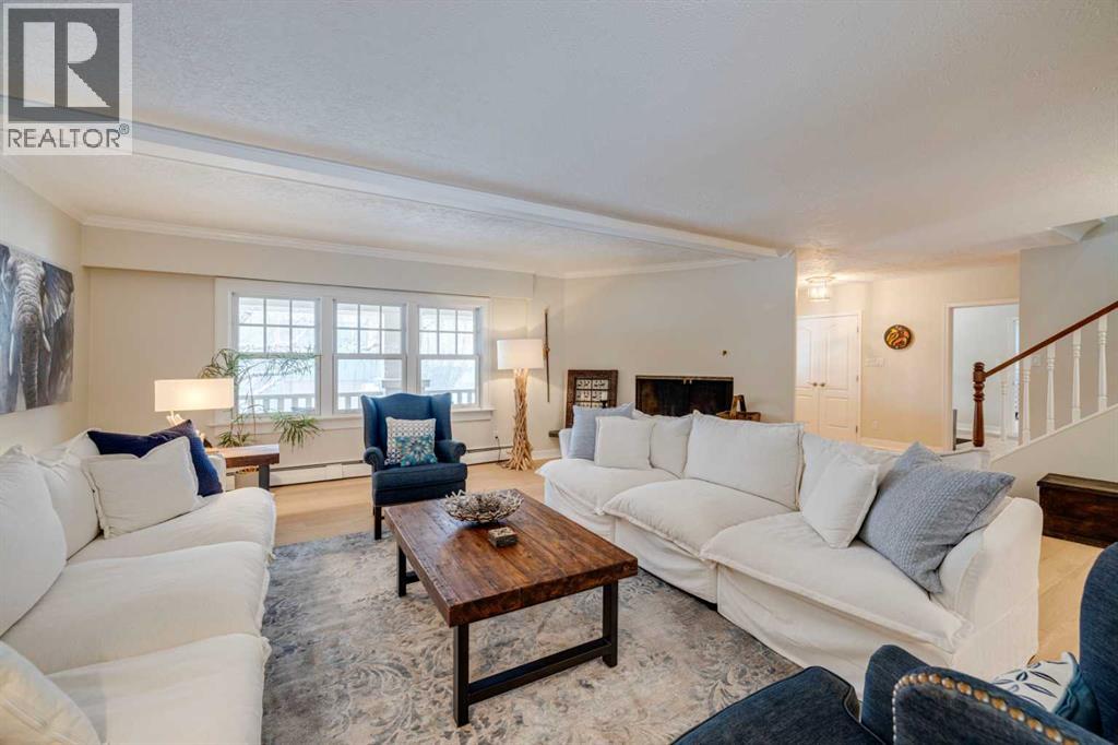 Single Family House for Sale in  Crestview Road SW Elbow Park Calgary 