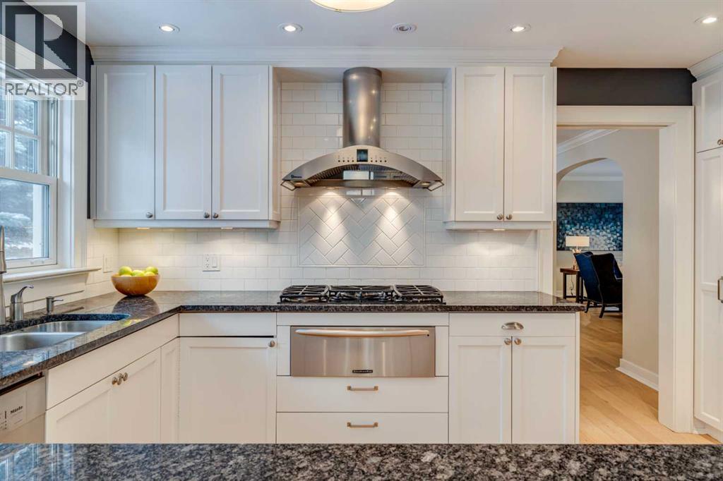 Single Family House for Sale in  Crestview Road SW Elbow Park Calgary 