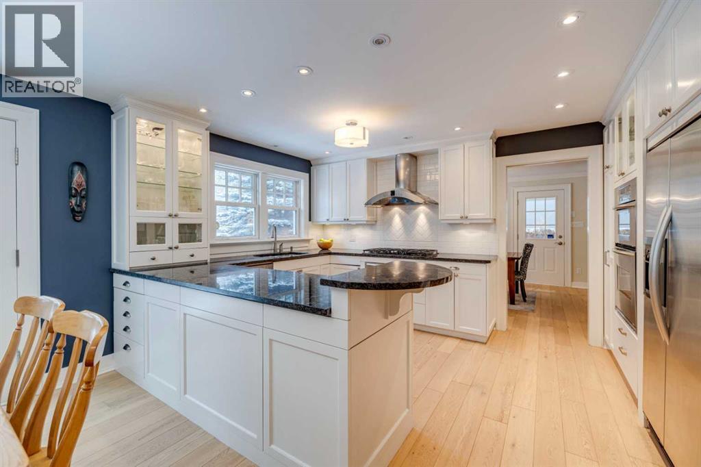 Single Family House for Sale in  Crestview Road SW Elbow Park Calgary 