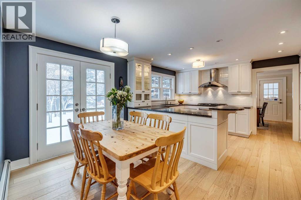 Single Family House for Sale in  Crestview Road SW Elbow Park Calgary 