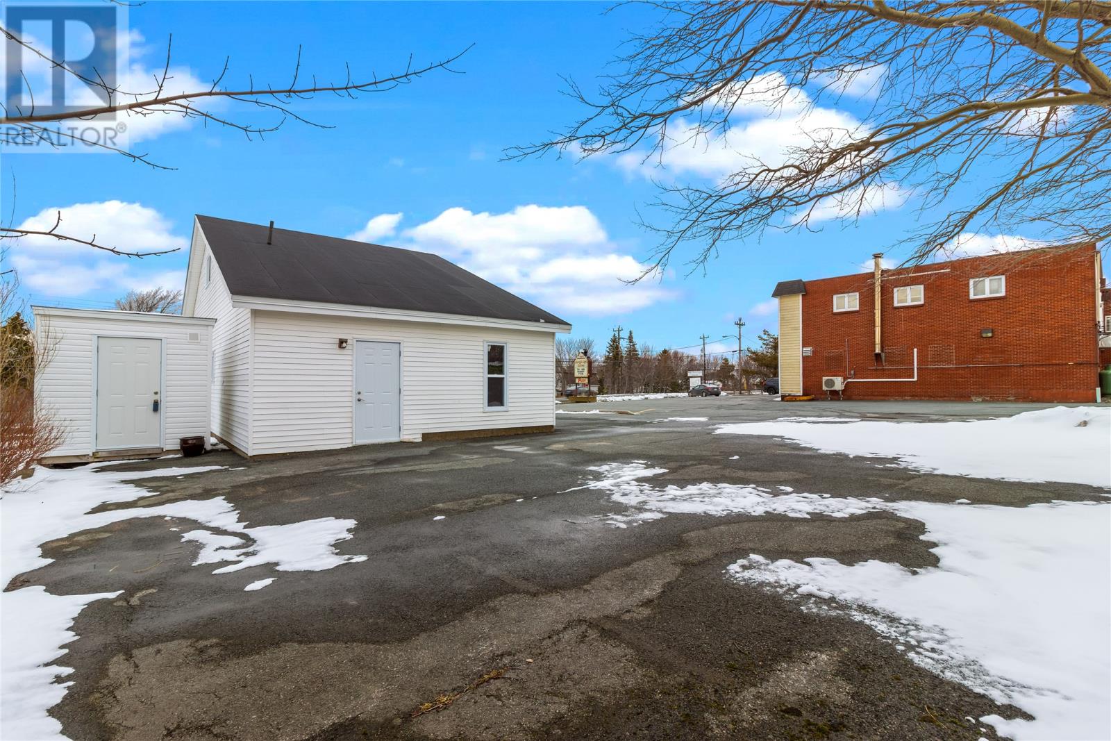 685 Conception Bay Highway — photo 3