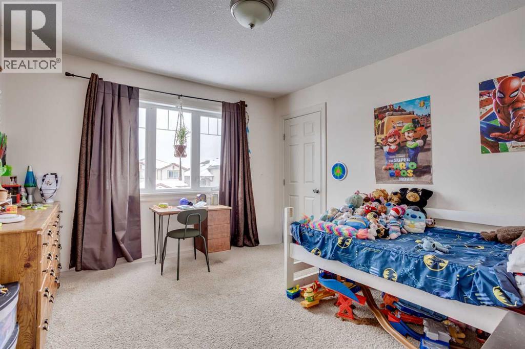 161 Snowy Owl Way, Fort McMurray