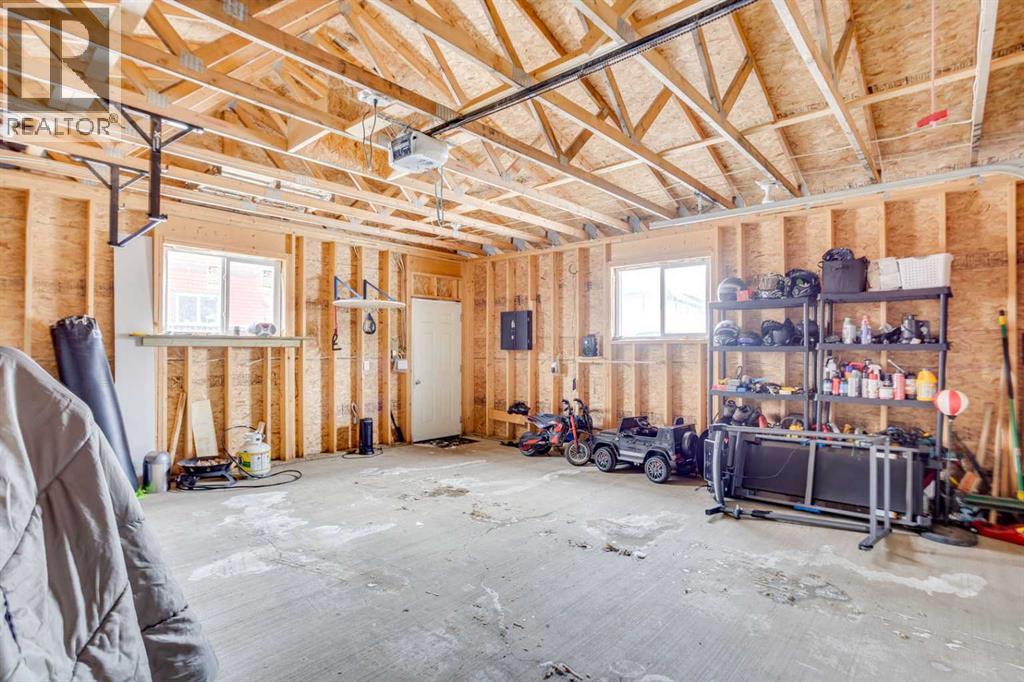 161 Snowy Owl Way, Fort McMurray