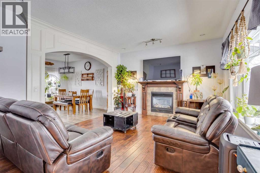 161 Snowy Owl Way, Fort McMurray