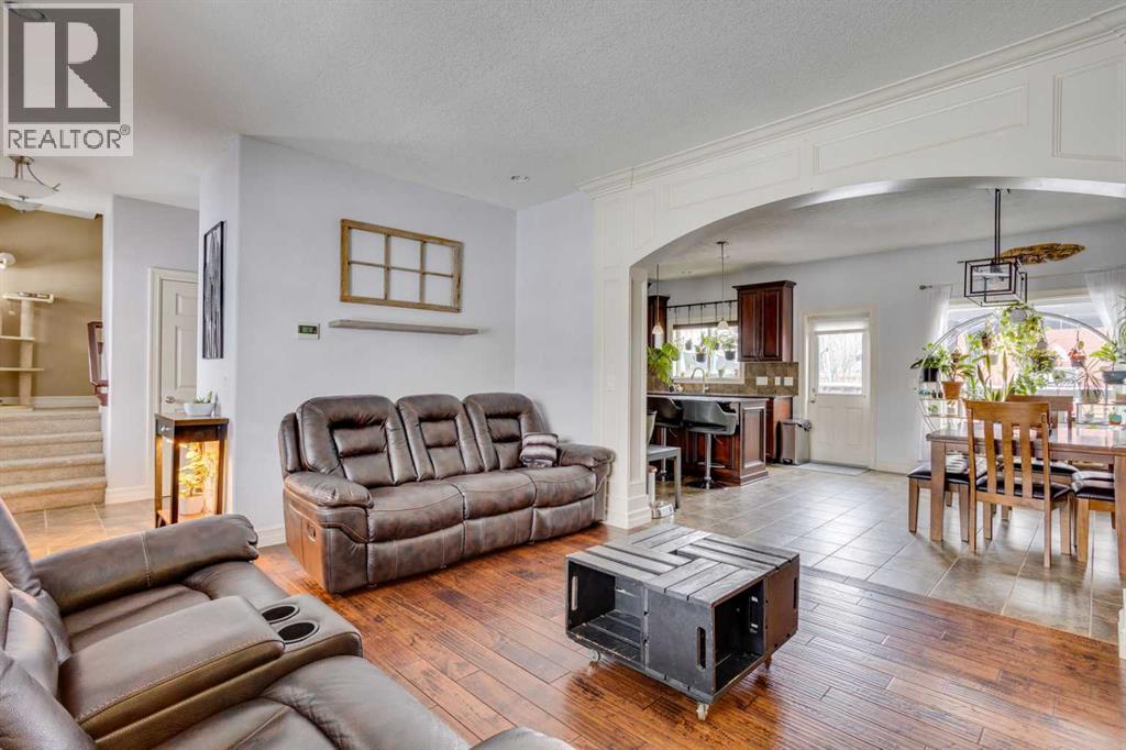 161 Snowy Owl Way, Fort McMurray