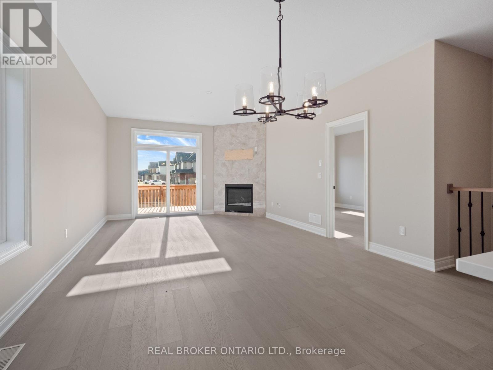 26 AUSTIN DRIVE - 16