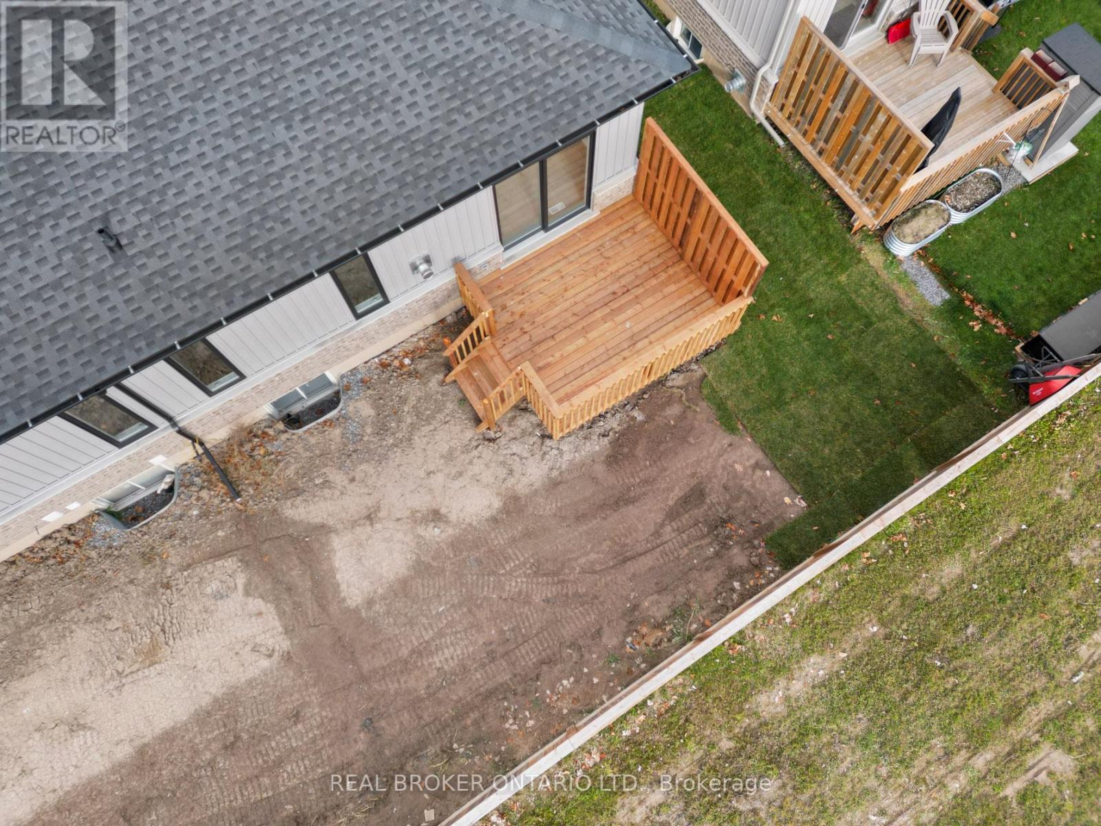 26 AUSTIN DRIVE - 35