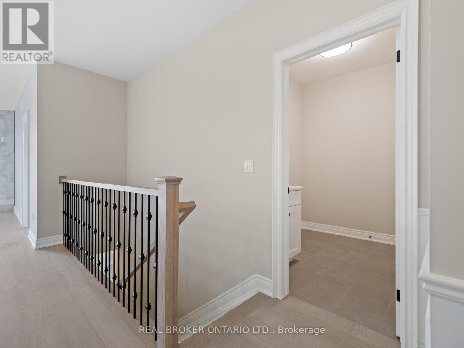 26 AUSTIN DRIVE - 7