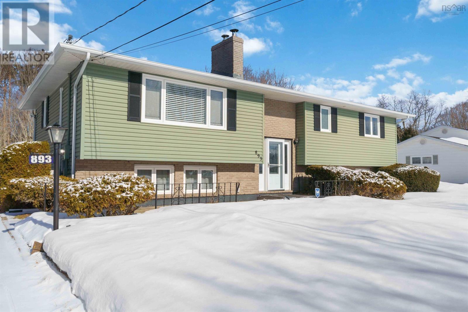 Property photo of 893 Main Street