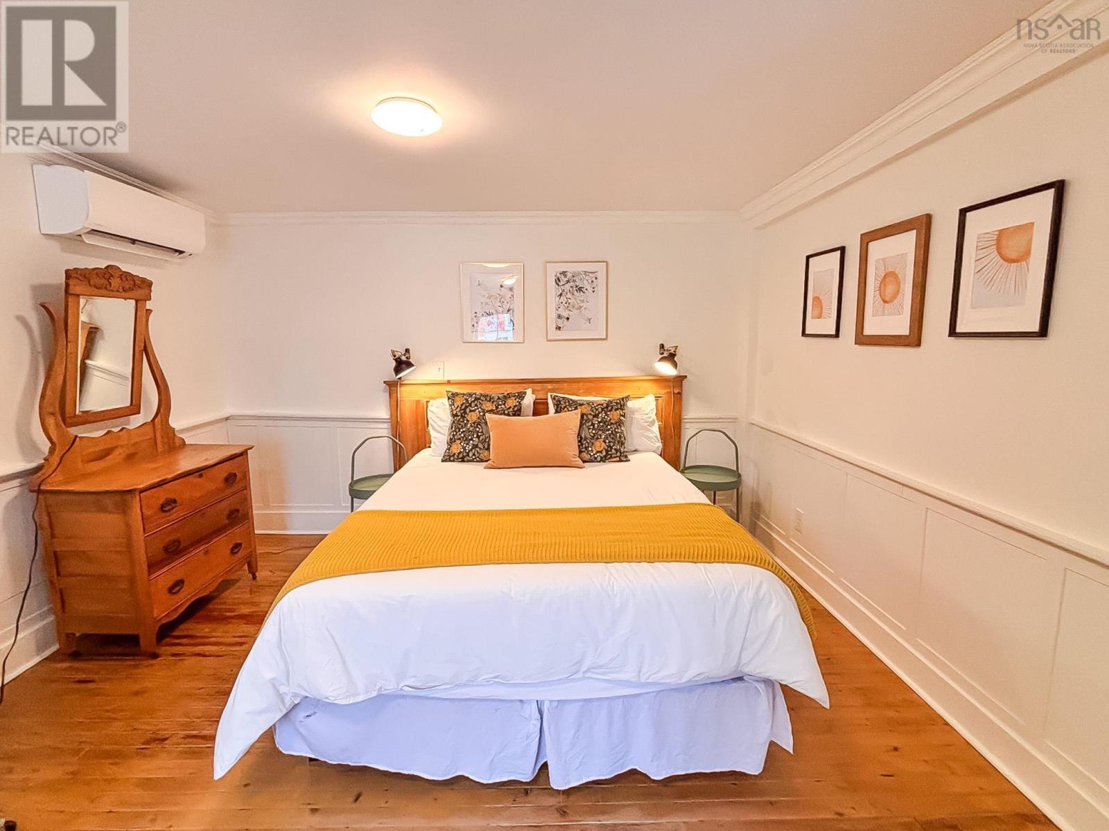 Property 34 of 43 of 9 Prince Street