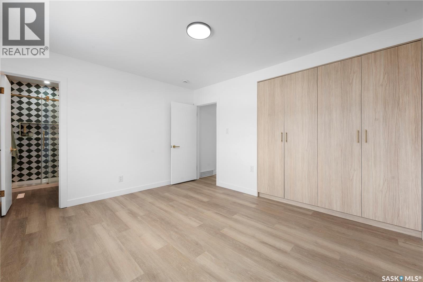 Single Family House for Sale in  Tibbits ROAD Regina 