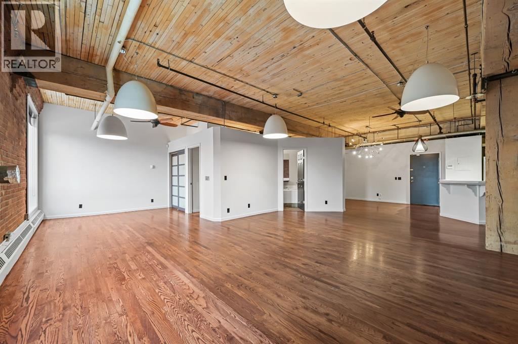 Single Family House Loft for Sale in    Avenue SW Beltline Calgary 