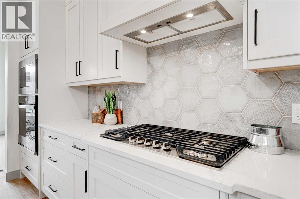 Single Family House for Sale in   Street NW Bowness Calgary 