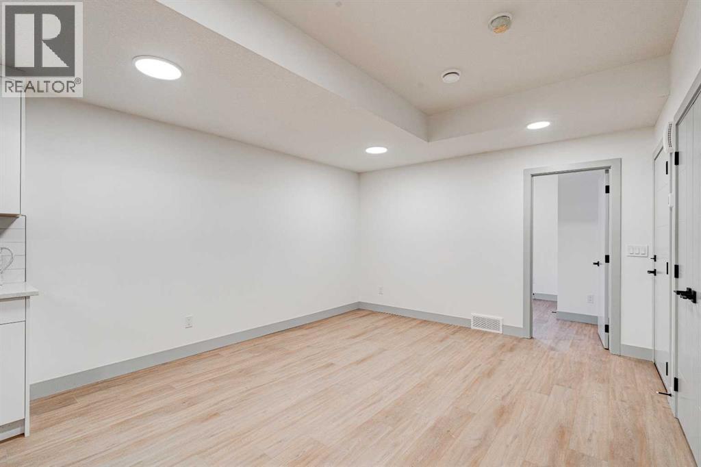 Single Family House for Sale in   Street NW Bowness Calgary 