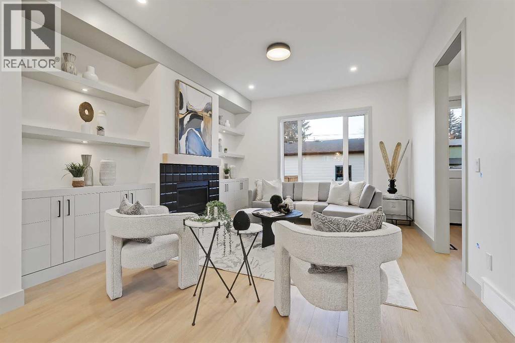 Single Family House for Sale in   Street NW Bowness Calgary 