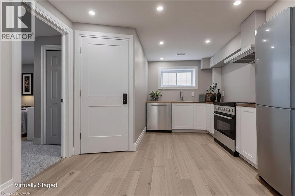 128 MARGARET AVENUE - 21
