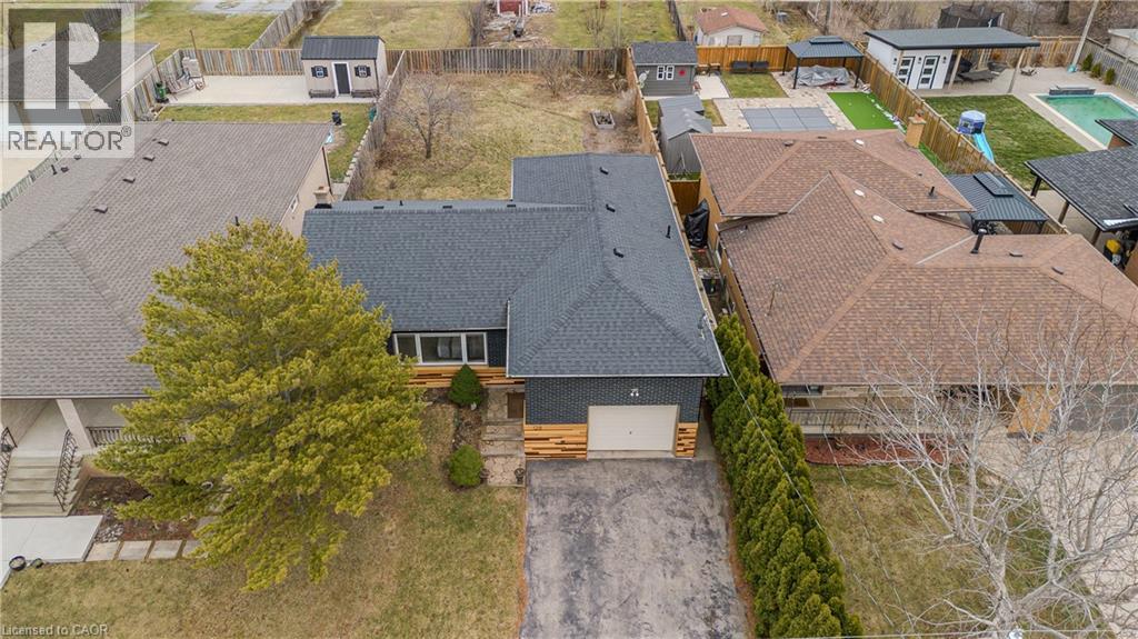 128 MARGARET AVENUE - 32