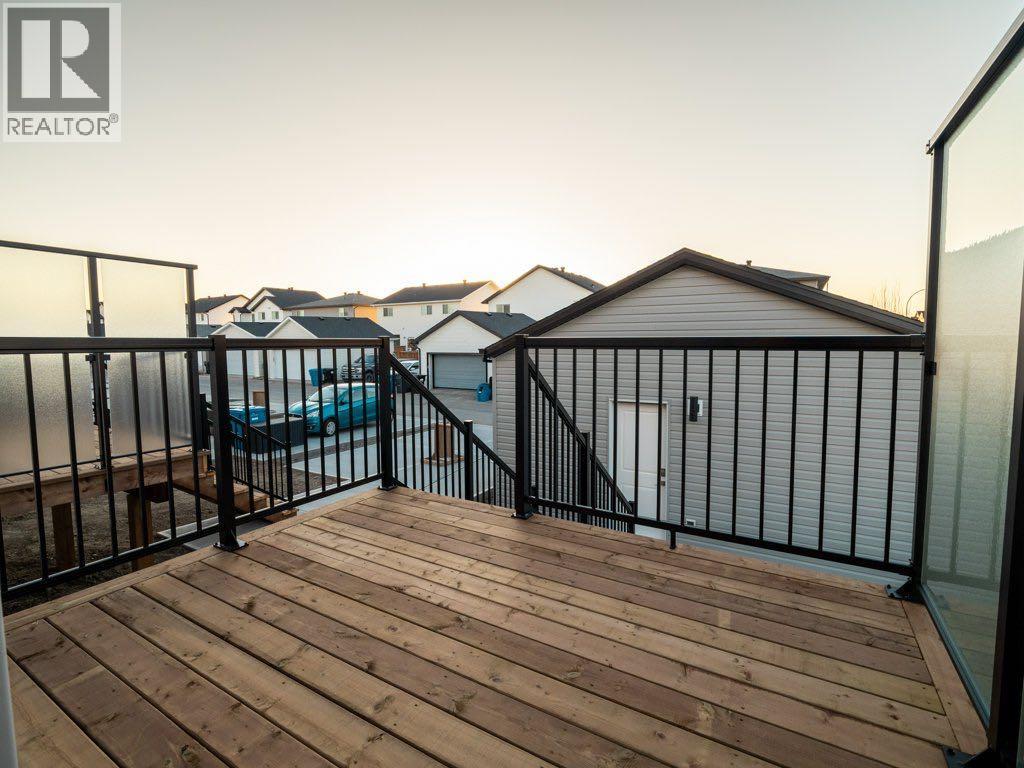 3026 47 STREET S - 24