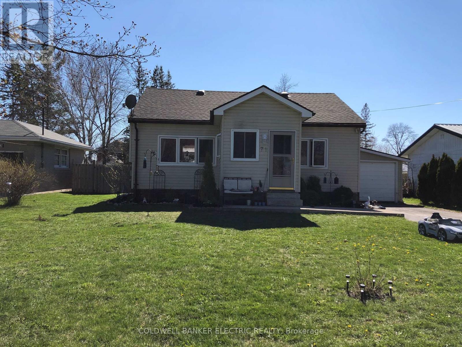 PO BOX 677 - 71 BURSTHALL STREET