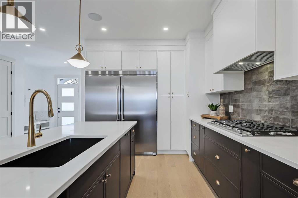 Single Family House for Sale in   Avenue SW Killarney/Glengarry Calgary 