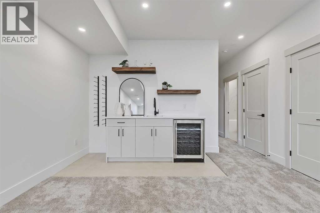 Single Family House for Sale in   Avenue SW Killarney/Glengarry Calgary 