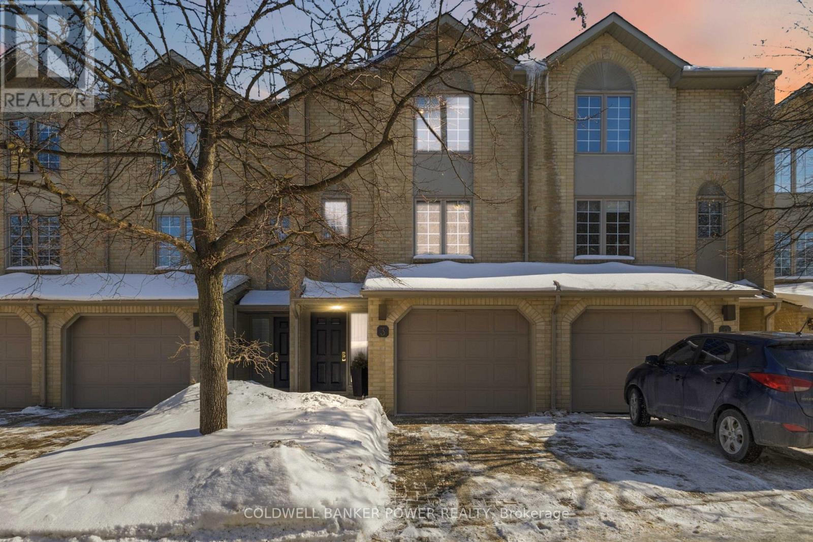 3 - 1399 COMMISSIONERS ROAD W