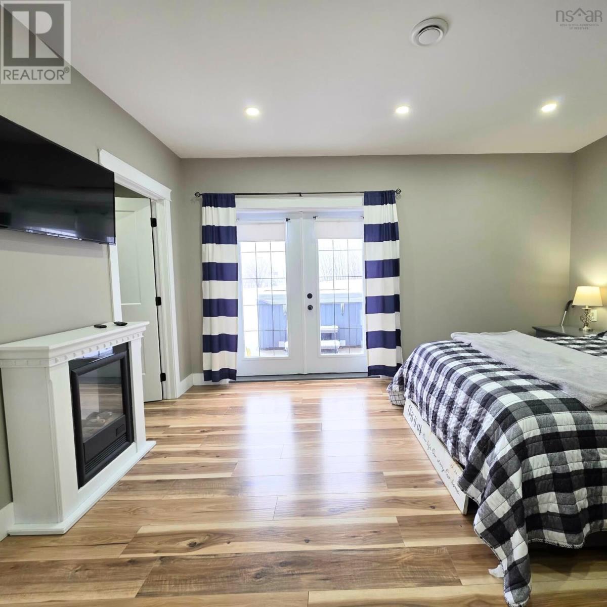 Property 20 of 49 of 1526 Keltic Drive