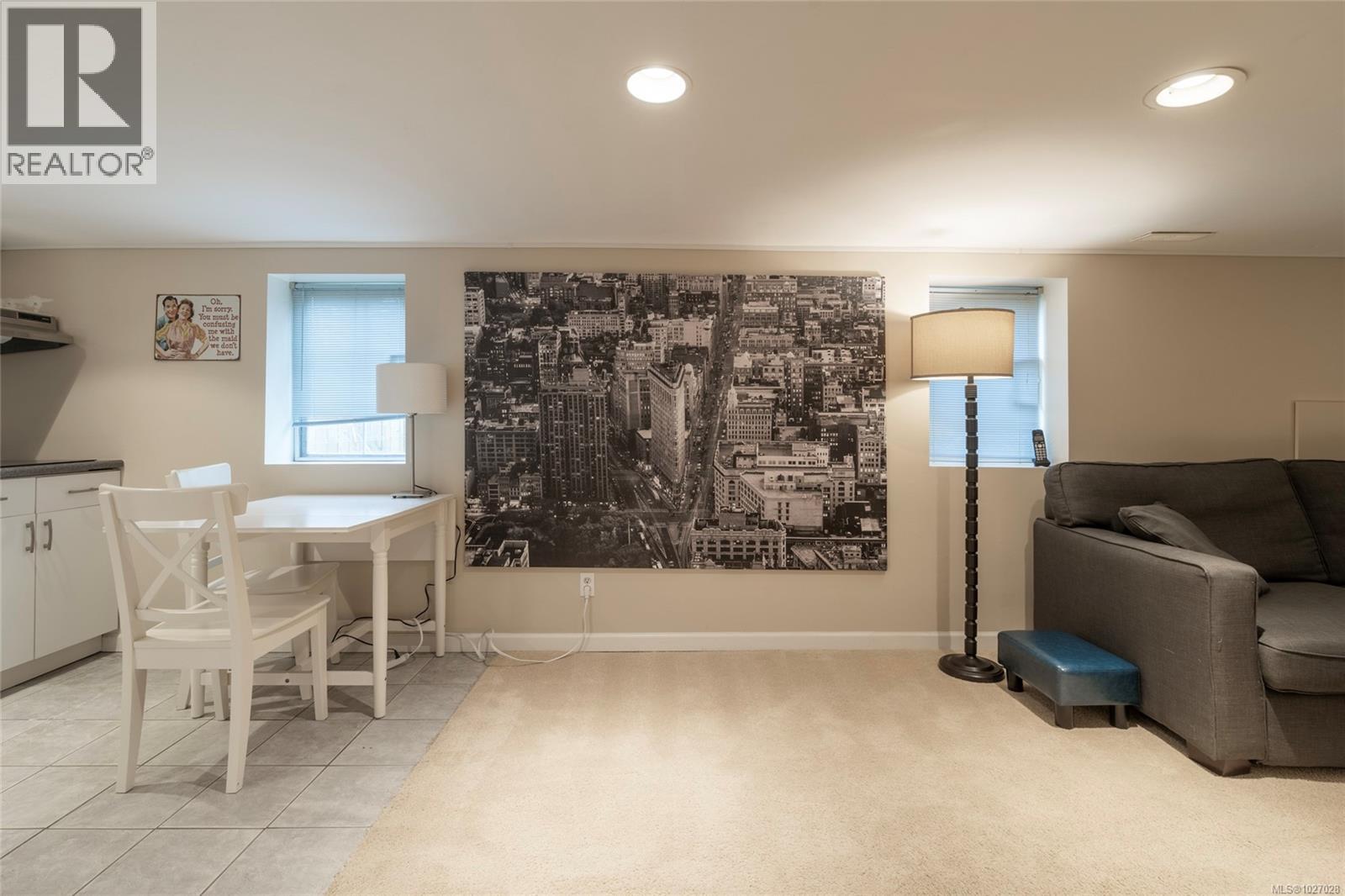 2663 ORCHARD AVE - 34