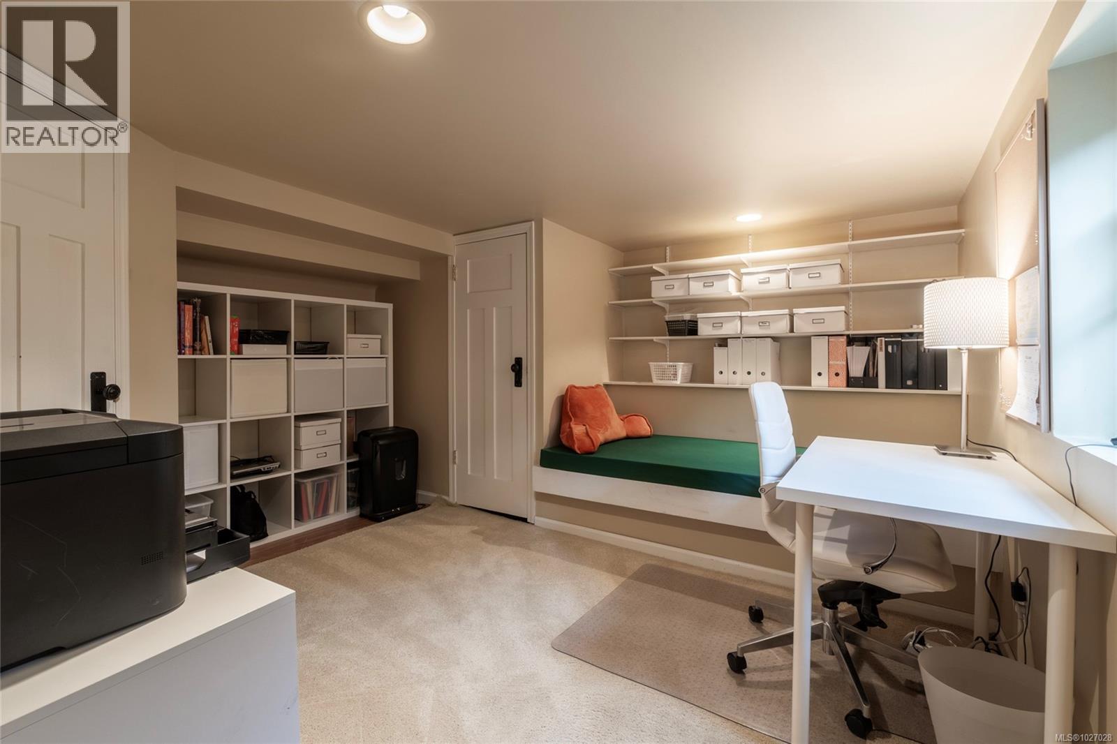 2663 ORCHARD AVE - 41