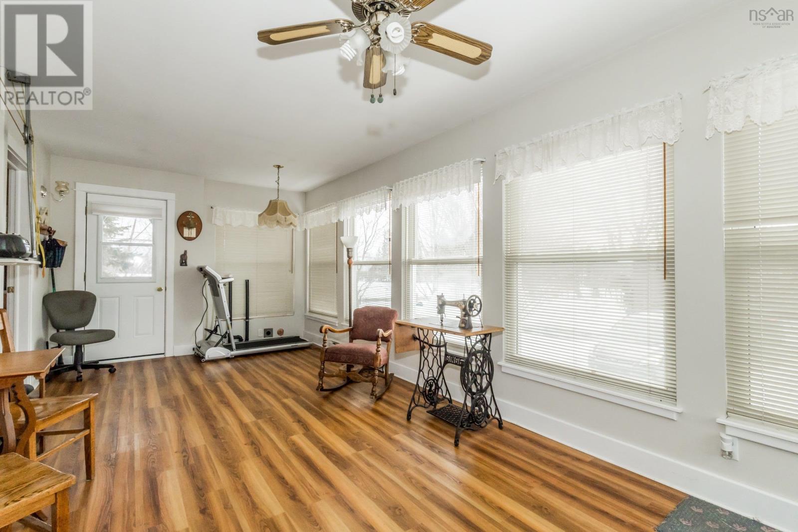 Single Family House Bungalow for Sale in  Highway  Somerset 