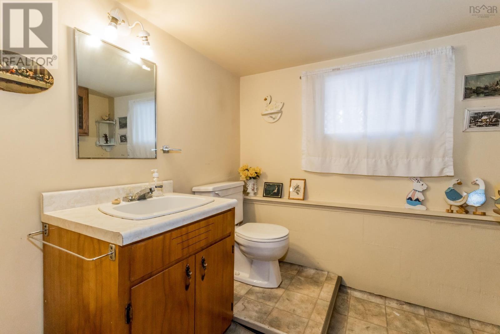 Single Family House Bungalow for Sale in  Highway  Somerset 