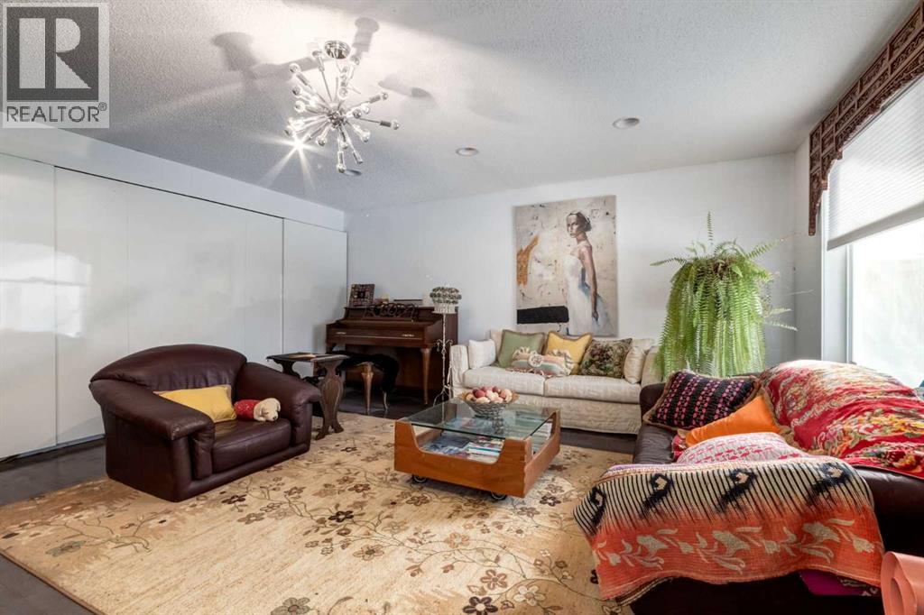 Single Family House for Sale in  Royal Oak Circle NW Royal Oak Calgary 