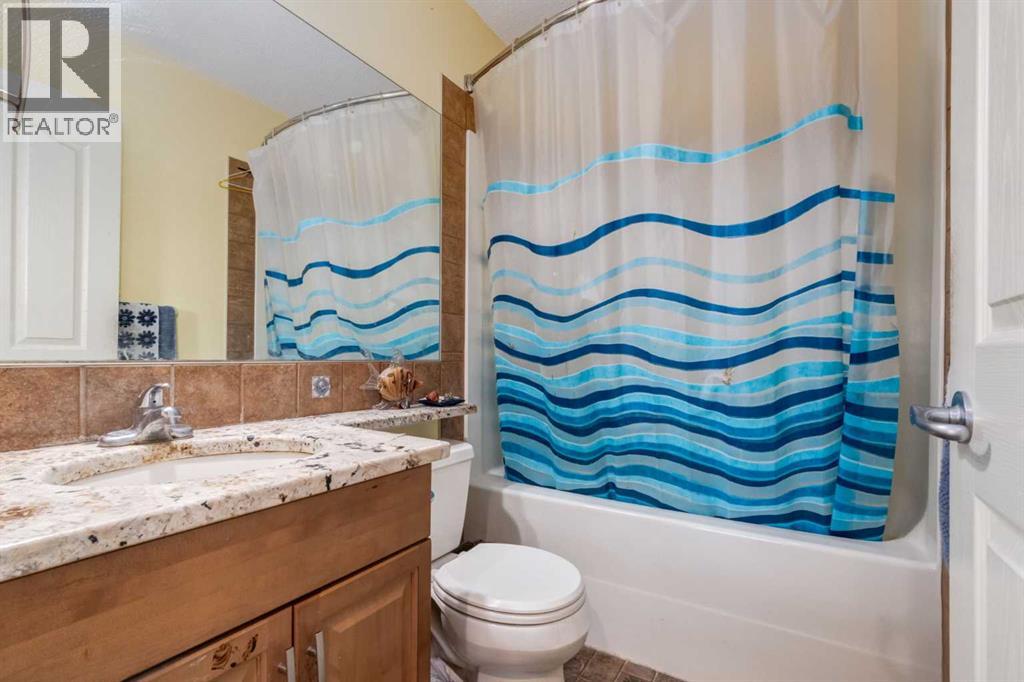 Single Family House for Sale in  Royal Oak Circle NW Royal Oak Calgary 