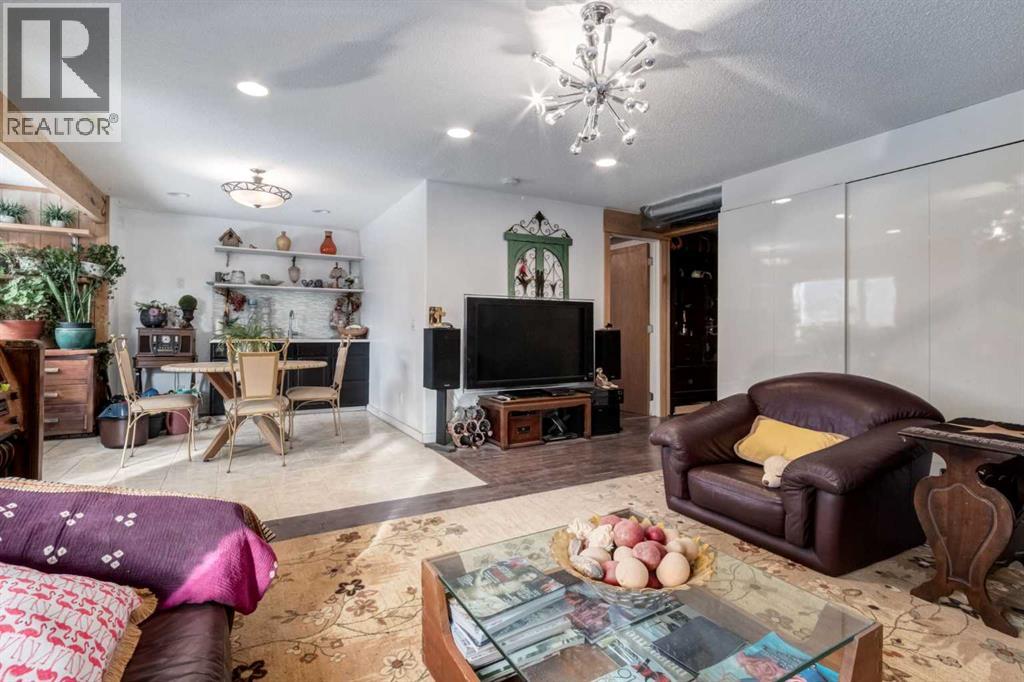 Single Family House for Sale in  Royal Oak Circle NW Royal Oak Calgary 