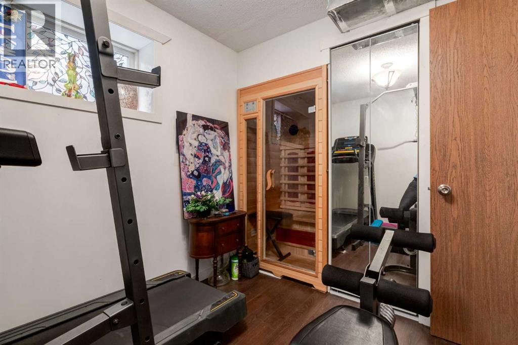 Single Family House for Sale in  Royal Oak Circle NW Royal Oak Calgary 