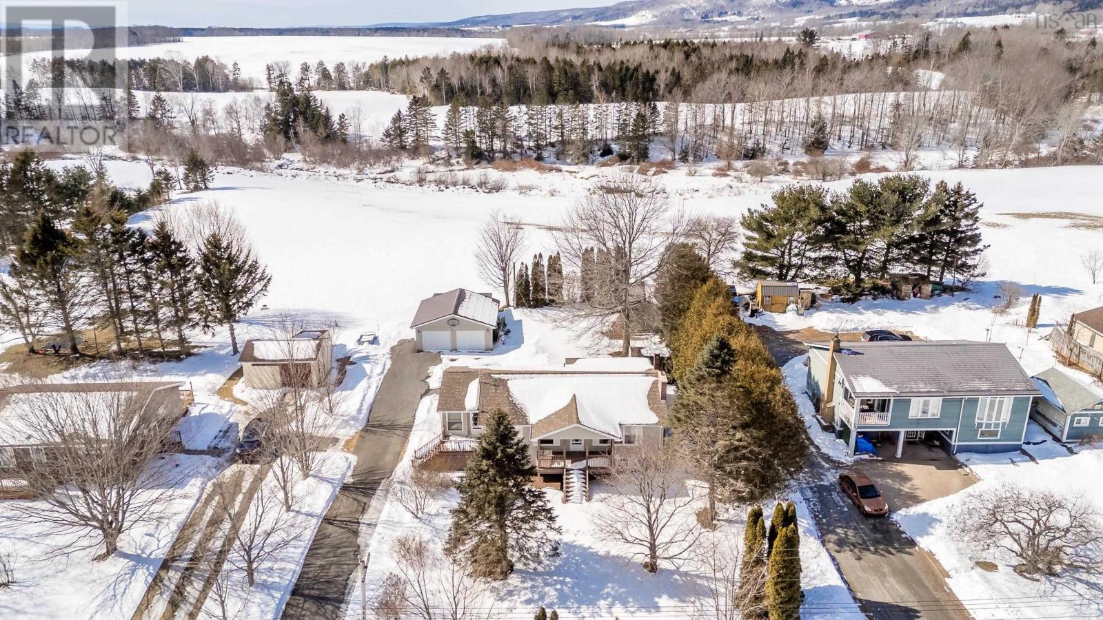 Single Family House Bungalow for Sale in  Highway  Somerset 