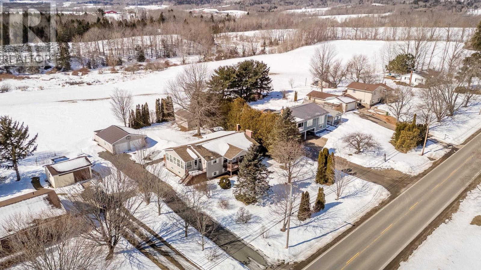 Single Family House Bungalow for Sale in  Highway  Somerset 