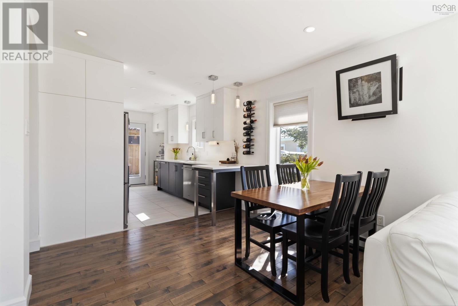 Property 12 of 49 of 9 Tupper Street