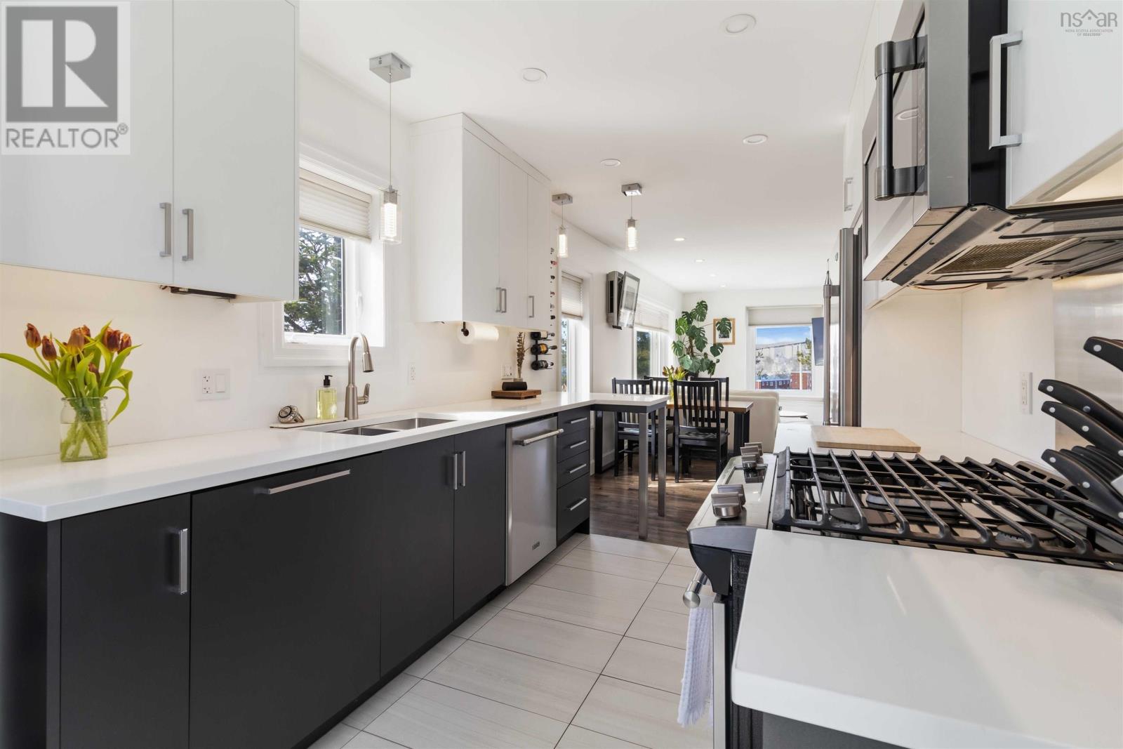 Property 26 of 49 of 9 Tupper Street