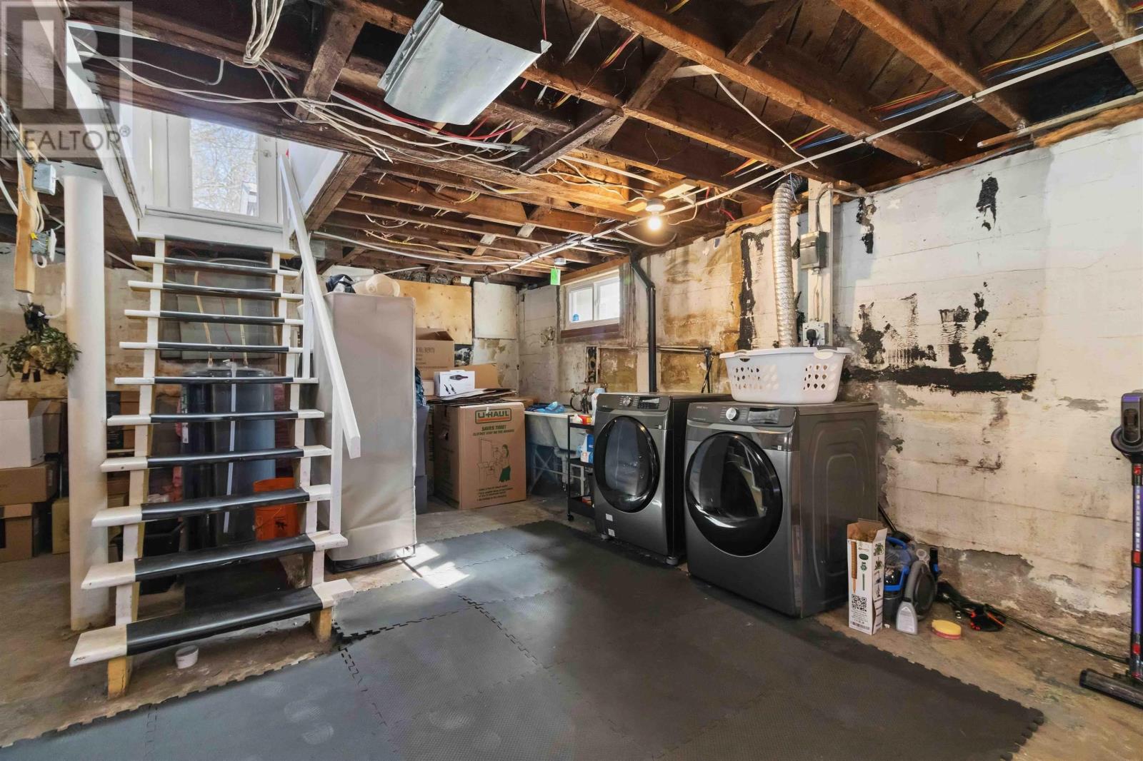 Property 35 of 49 of 9 Tupper Street