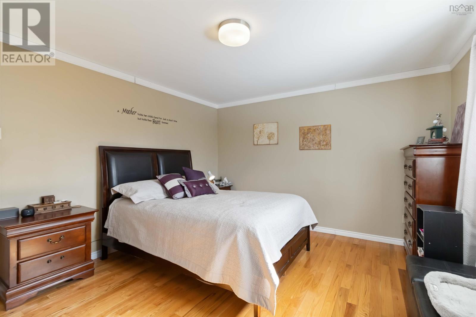 Property 24 of 52 of 110 Hebb Drive