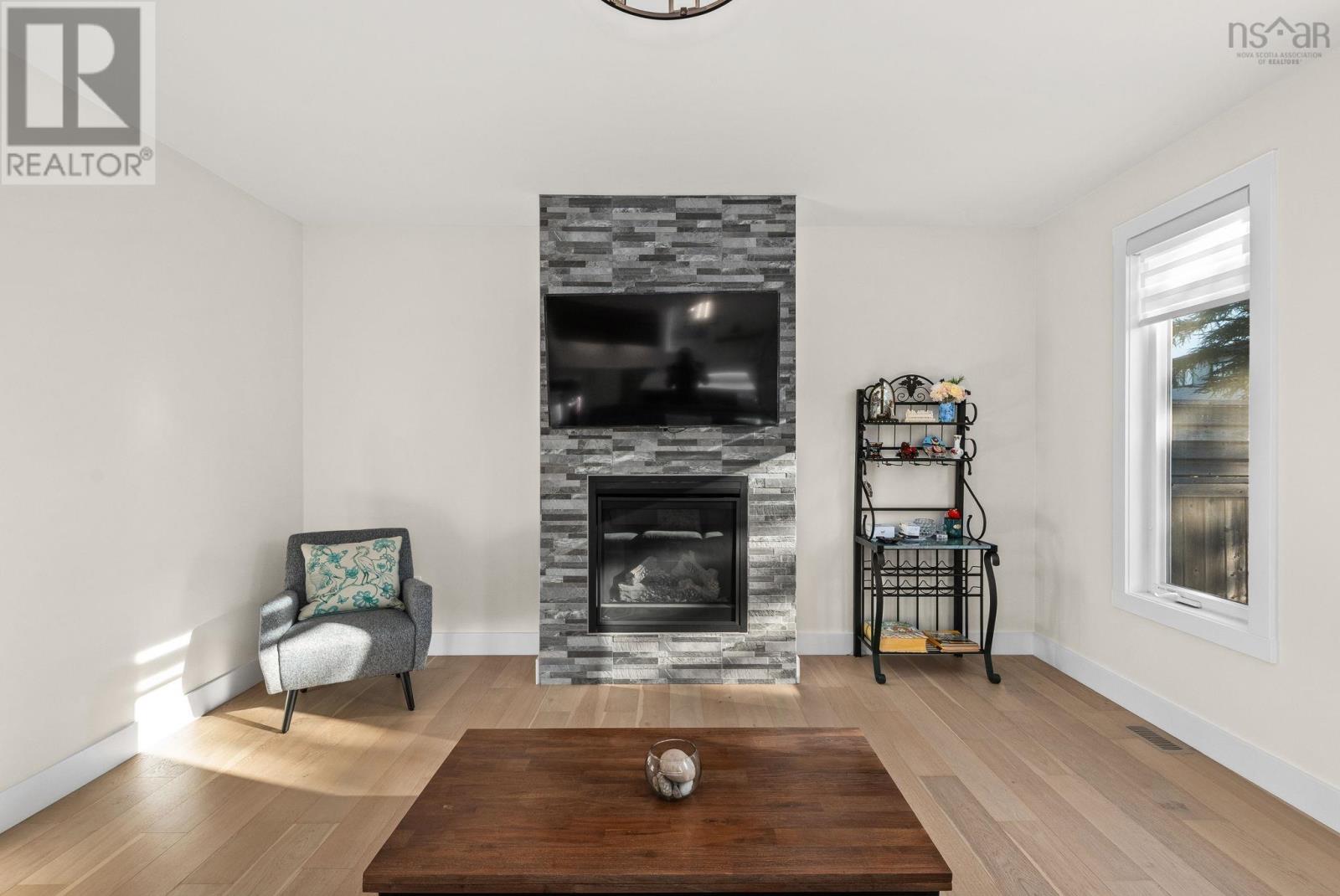 Property 14 of 46 of 52 Innsbrook Way